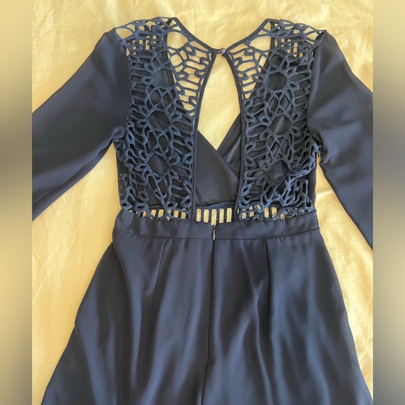 Navy romper - Picture 2 of 2